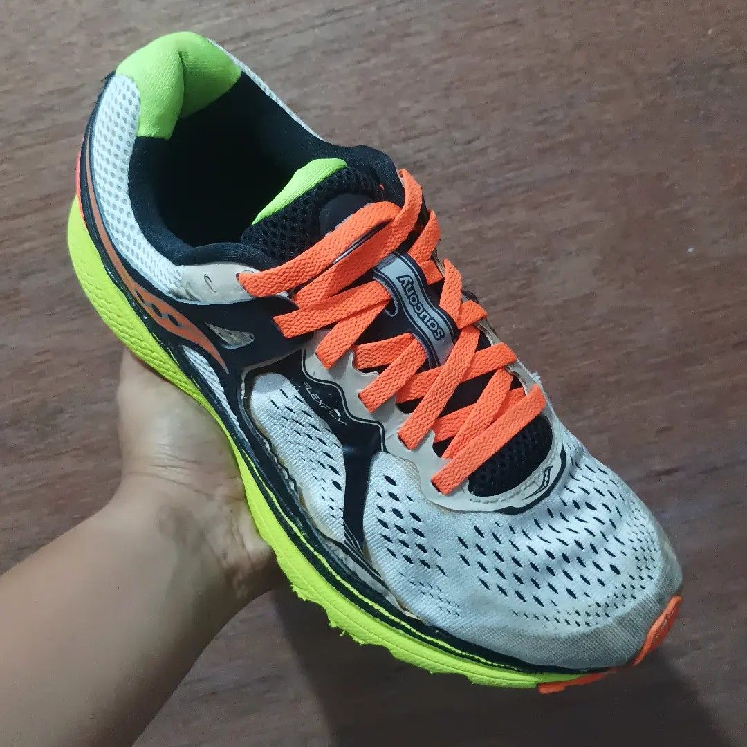 Saucony valor cheap