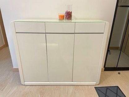 （分類：）位於 。 由 mughees145 提交（商品編號 1234423695，圖片 1）。簡介： 。