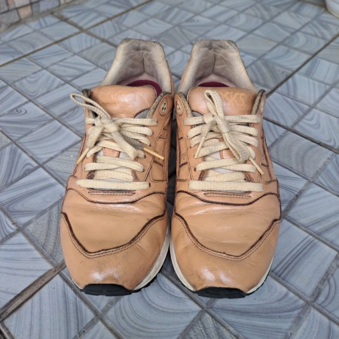 Size 44 Asics Gel Saga Veg Tan Marzipan