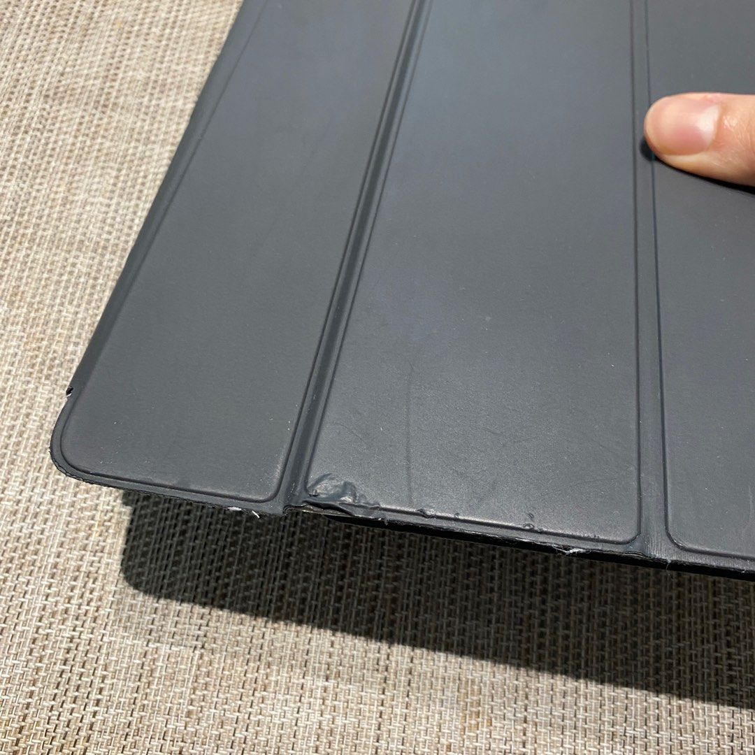 Smart Keyboard (for iPad Gen 7, 8, 9), Mobile Phones & Gadgets, Tablets, iPad on Carousell