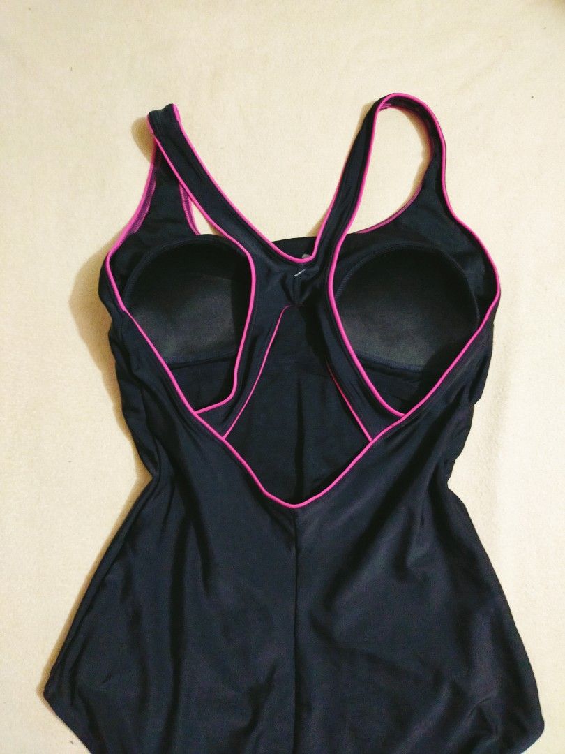 SPEEDO ULTRABACK ONE PIECE SWIMSUIT, Women's Fashion, Swimwear, Bikinis