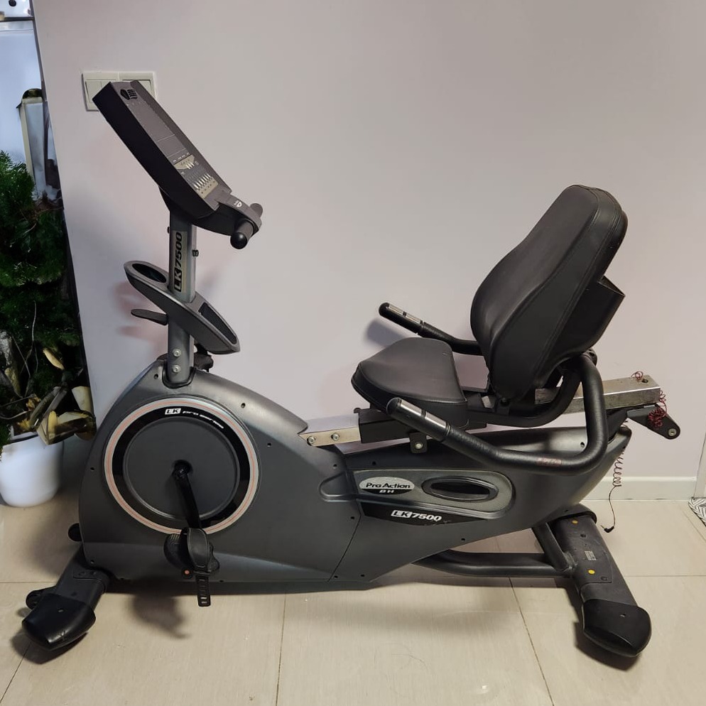 Stationary Recumbent Exercise Bike BH LK7500 Sports Equipment