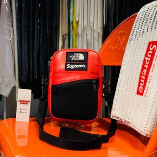 Supreme FW18 TNF Leather Shoulder Bag
