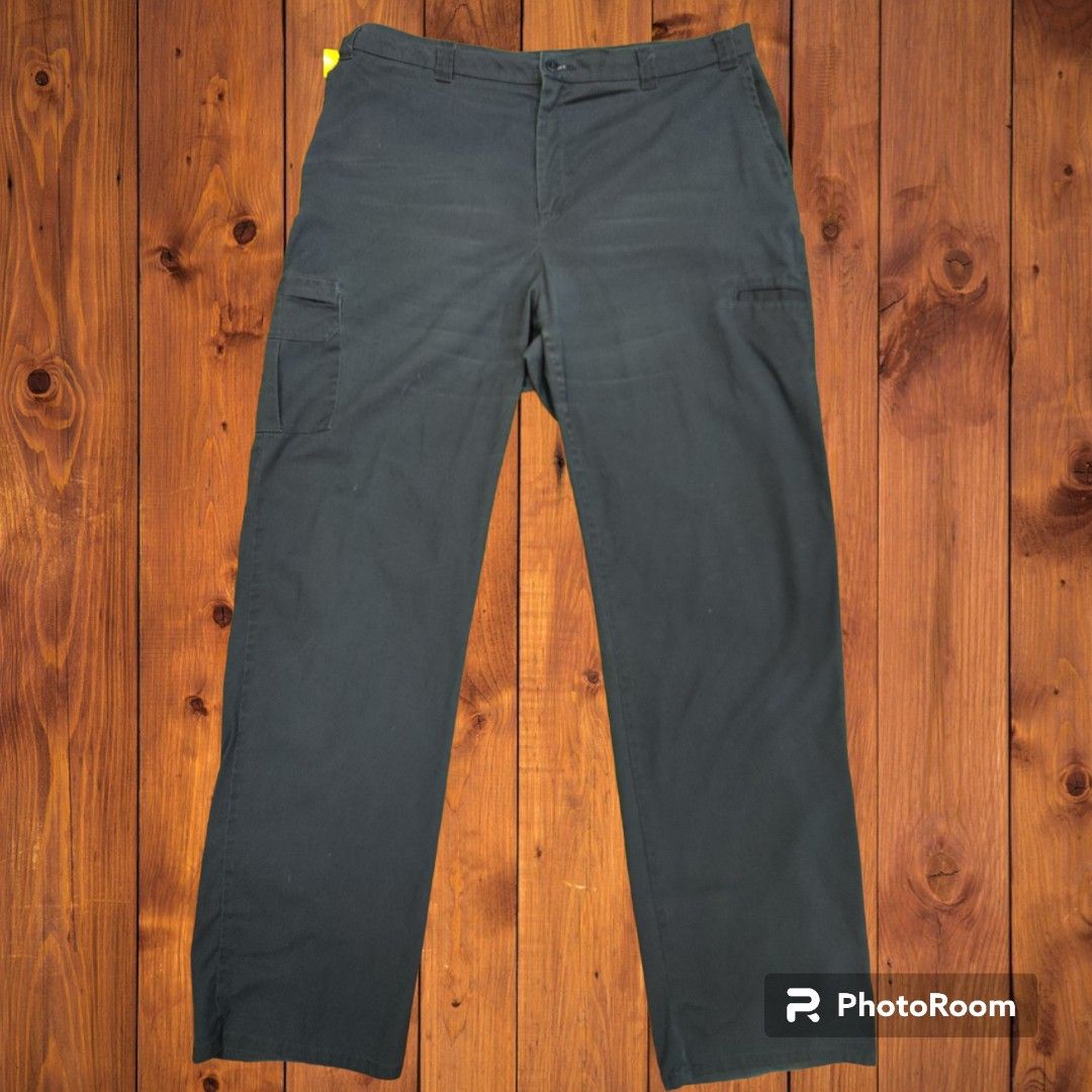 Sz 38 Dickies Work Pants, Men's Fashion, Bottoms, Trousers on Carousell