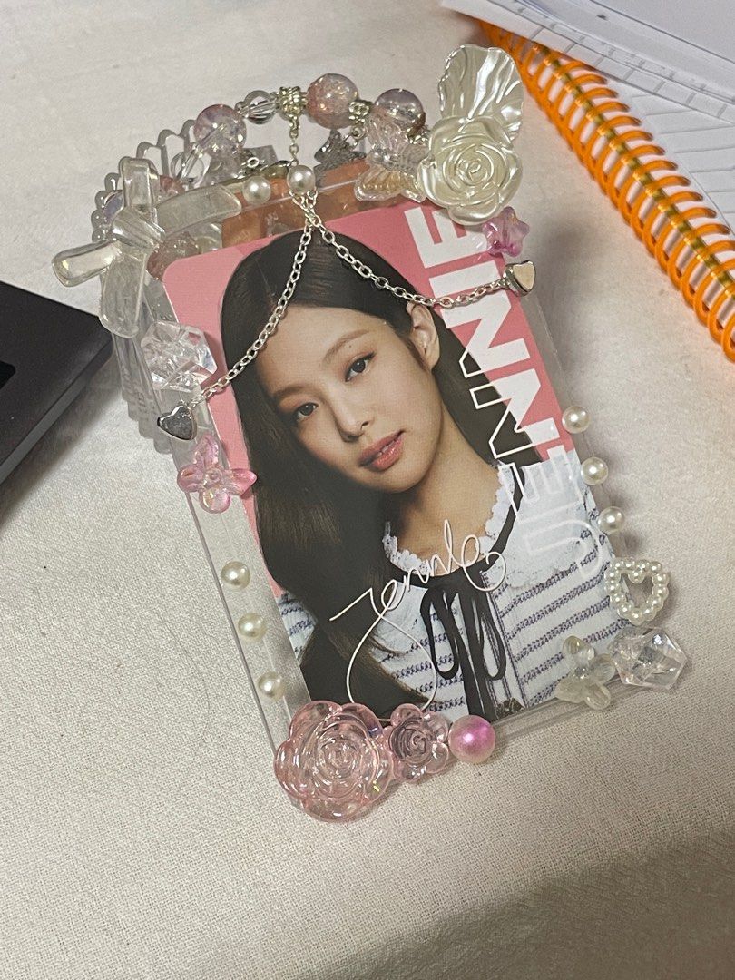 TopLoader (Category: Other Merchandise) located in Singapore. Submitted by jyuiq (Listing ID 1234365690, Image 3). Description: Giving out jennie orea card too, tgt with the top loader, others no cards yah. *Might have some imperfections as they are handmade yah 6th pic- $2 9th- $3 the rest all $5.