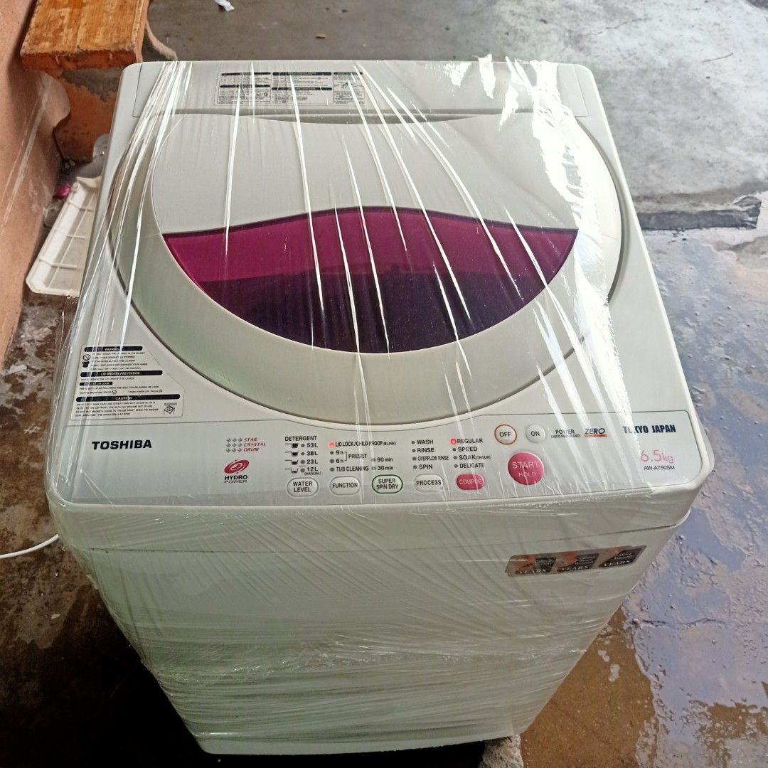 Toshiba new model washing machine 99new 100good working, TV & Home