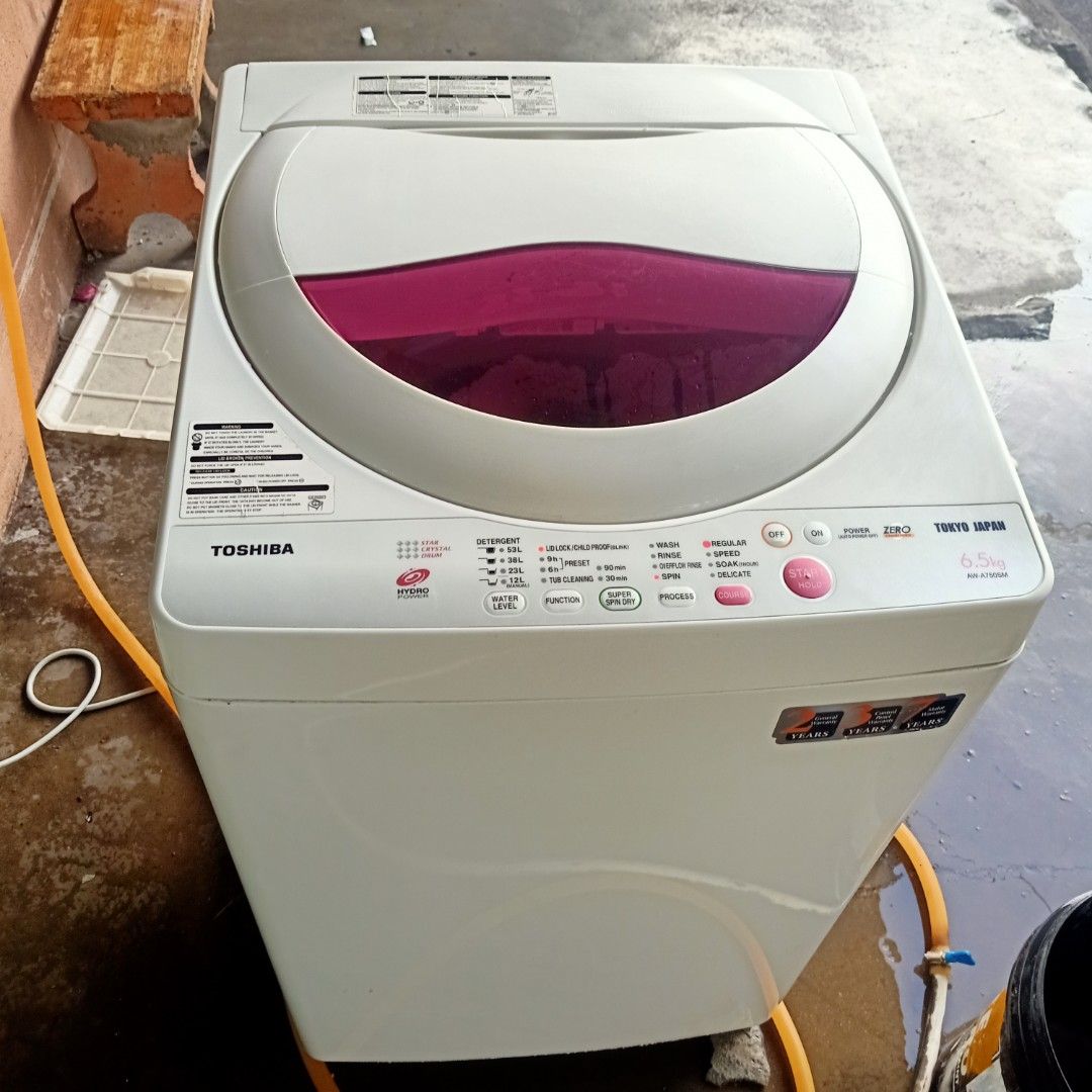 Toshiba new model washing machine 99new 100good working, TV & Home