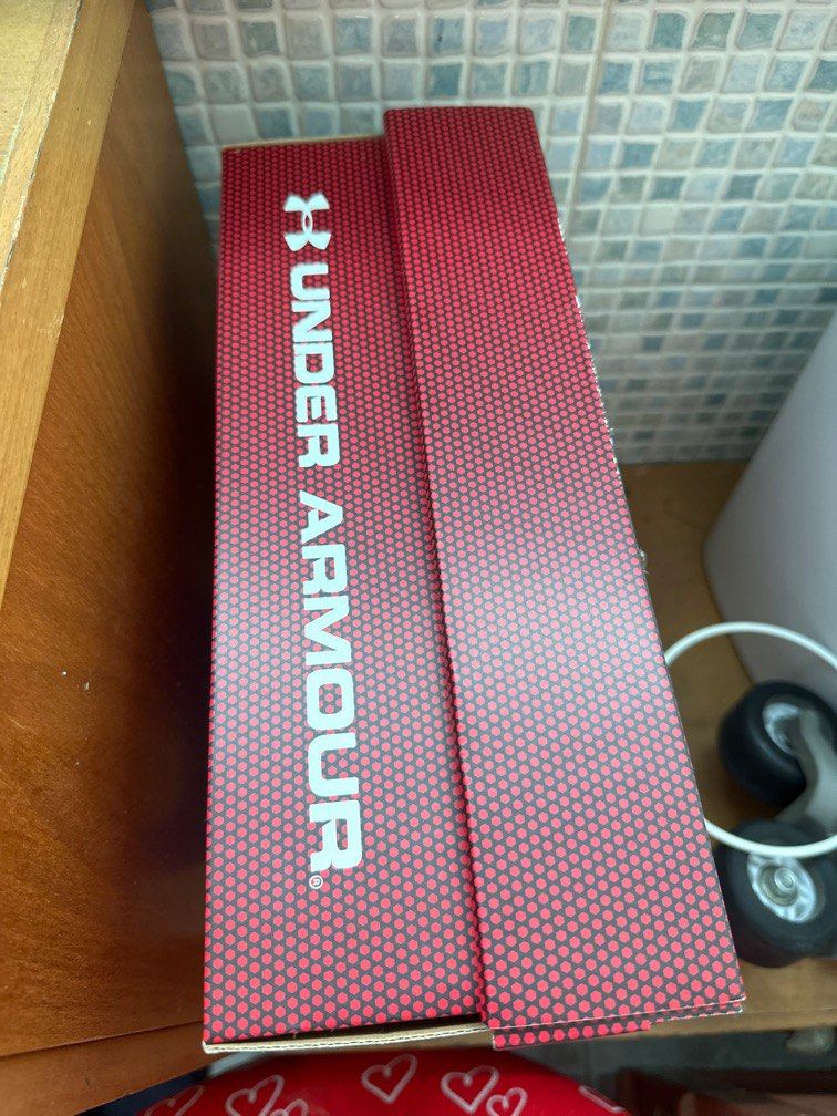 Under Armour ASICS shoe box, Everything Else on Carousell