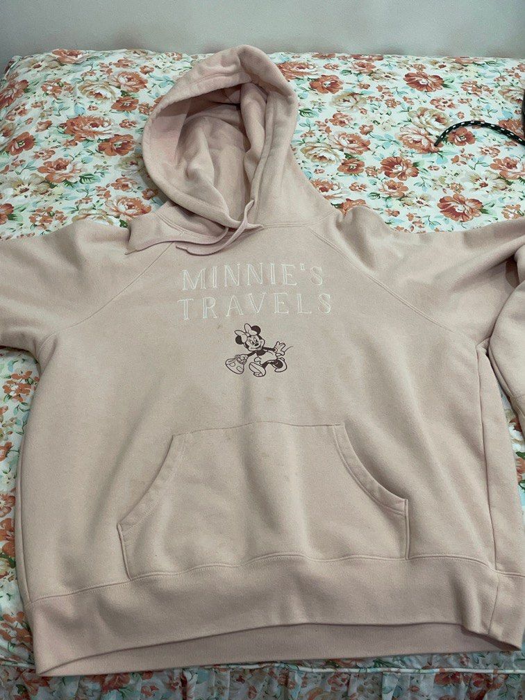 Uniqlo sale disney hoodie