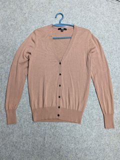 UNIQLO Pink Cardigan Ribbed Size Small Knit
