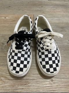 Vans athletic 近全新格紋基本款休閒鞋