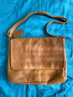 Victorian Territory Leather Sling Shoulder Bag