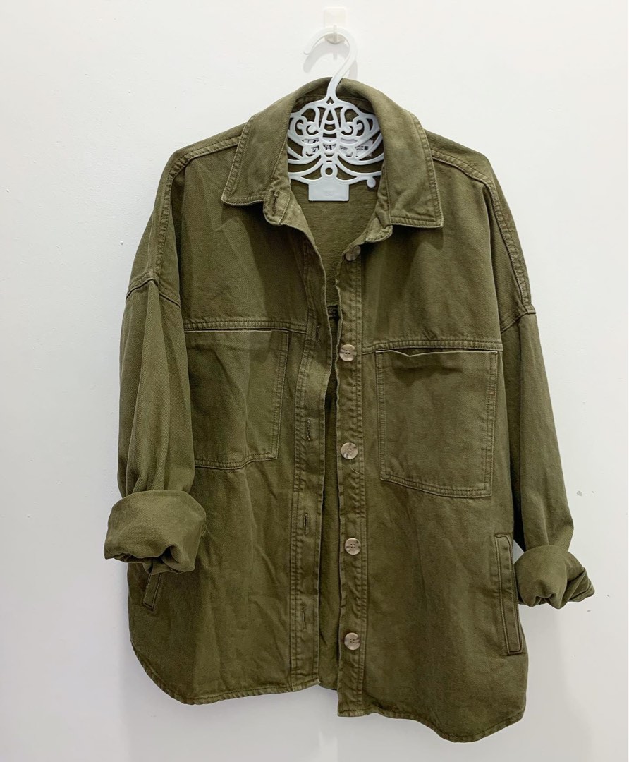 Zara army green denim jacket, Women's Fashion, Coats, Jackets and