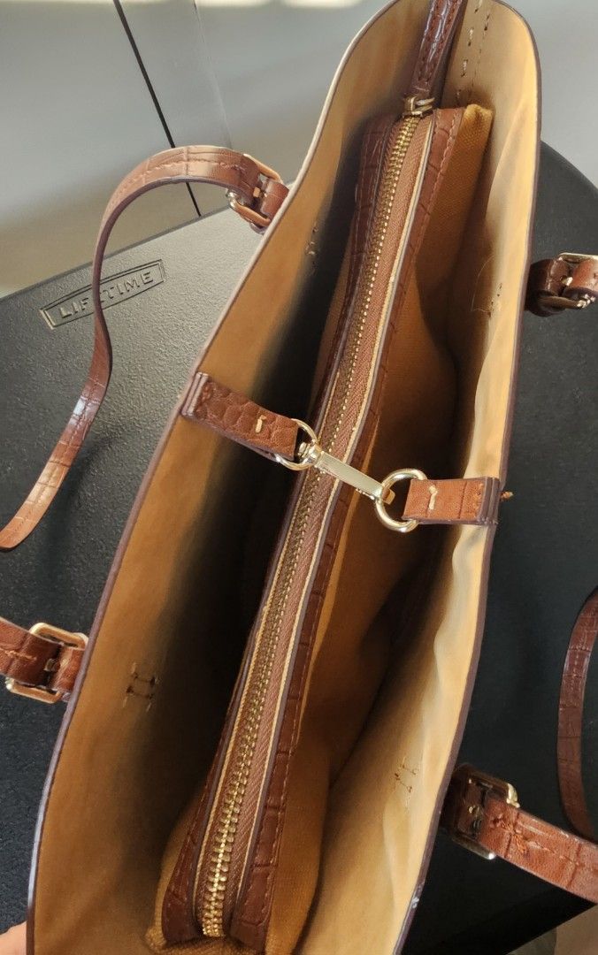 Zara Brown Minimalist Shoulder Bag, Women's Fashion, Bags & Wallets