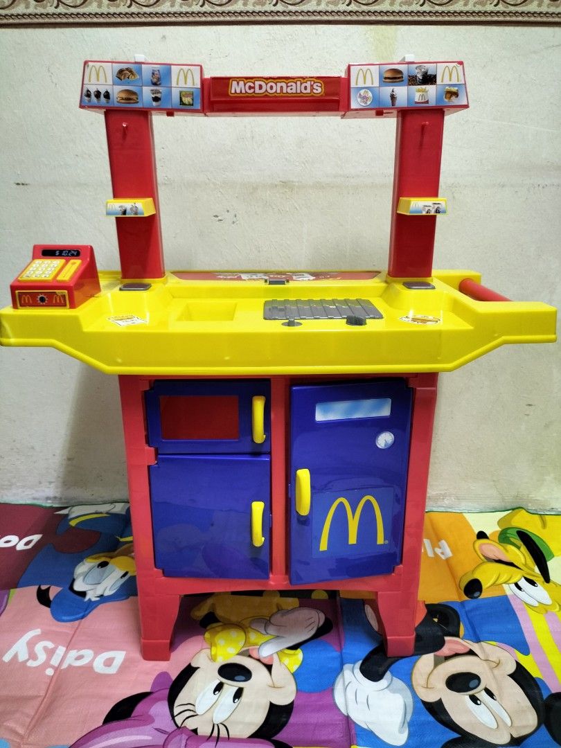 2002 McDonalds kitchen playset, Hobbies & Toys, Toys & Games on Carousell