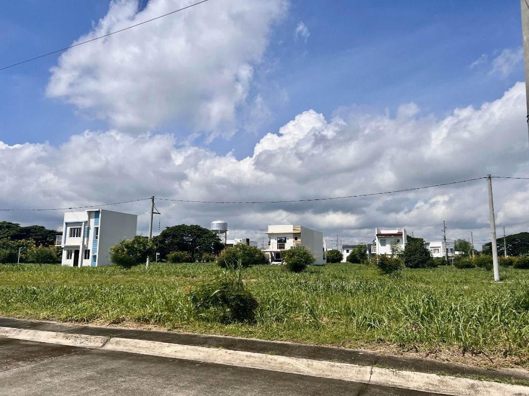 271 sqm Lot For Sale in West Wing Residences at Eton City in Santa Rosa