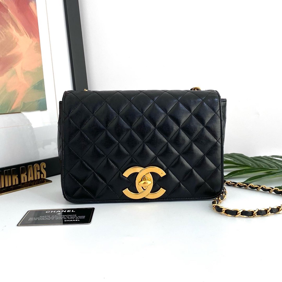 Chanel Vintage Black Lambskin Curved Flap Bag 24k GHW – Boutique