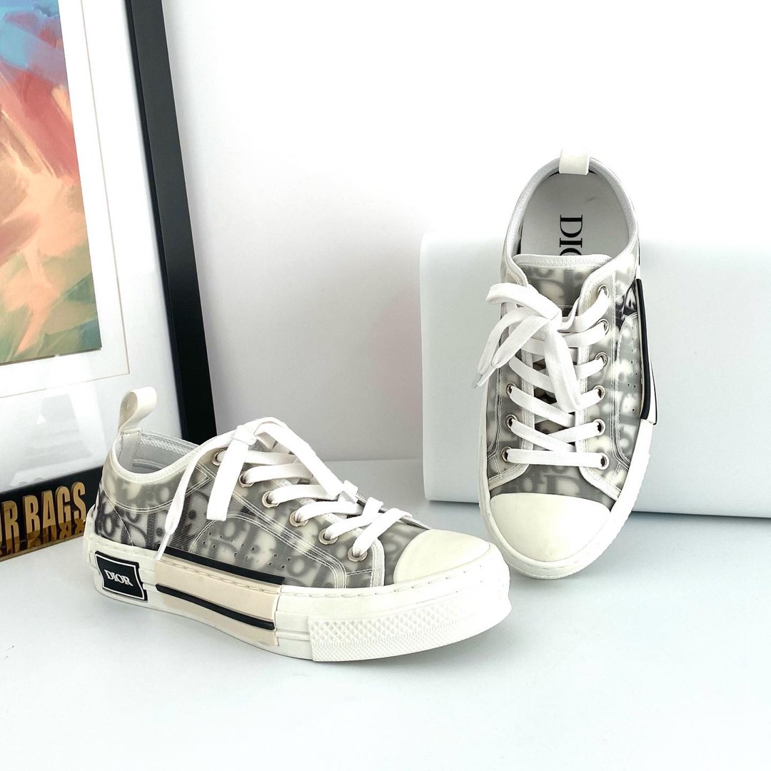 Dior on sale canvas shoes
