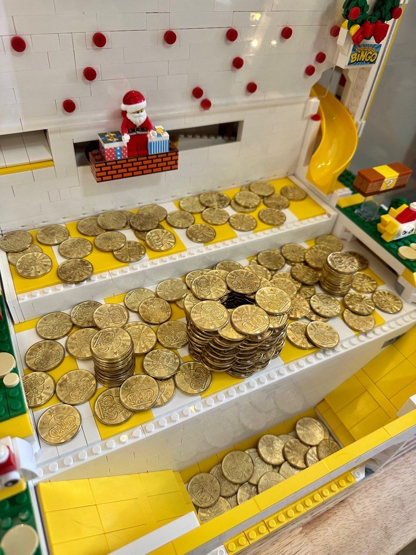 電動積木推錢機/推幣機/推銀機/投幣機DIY 遊戲機玩具兼容樂高, 興趣及遊戲, 玩具& 遊戲類- Carousell