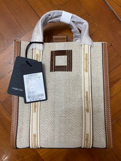 （分類：）位於 。 由 imyyng 提交（商品編號 1234550403，圖片 1）。簡介： 。