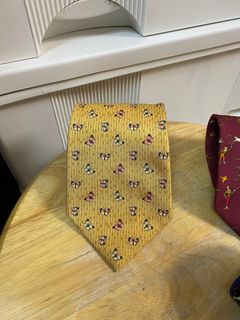 （分類：）位於 。 由 justthrift_store 提交（商品編號 1234564987，圖片 1）。簡介： 。