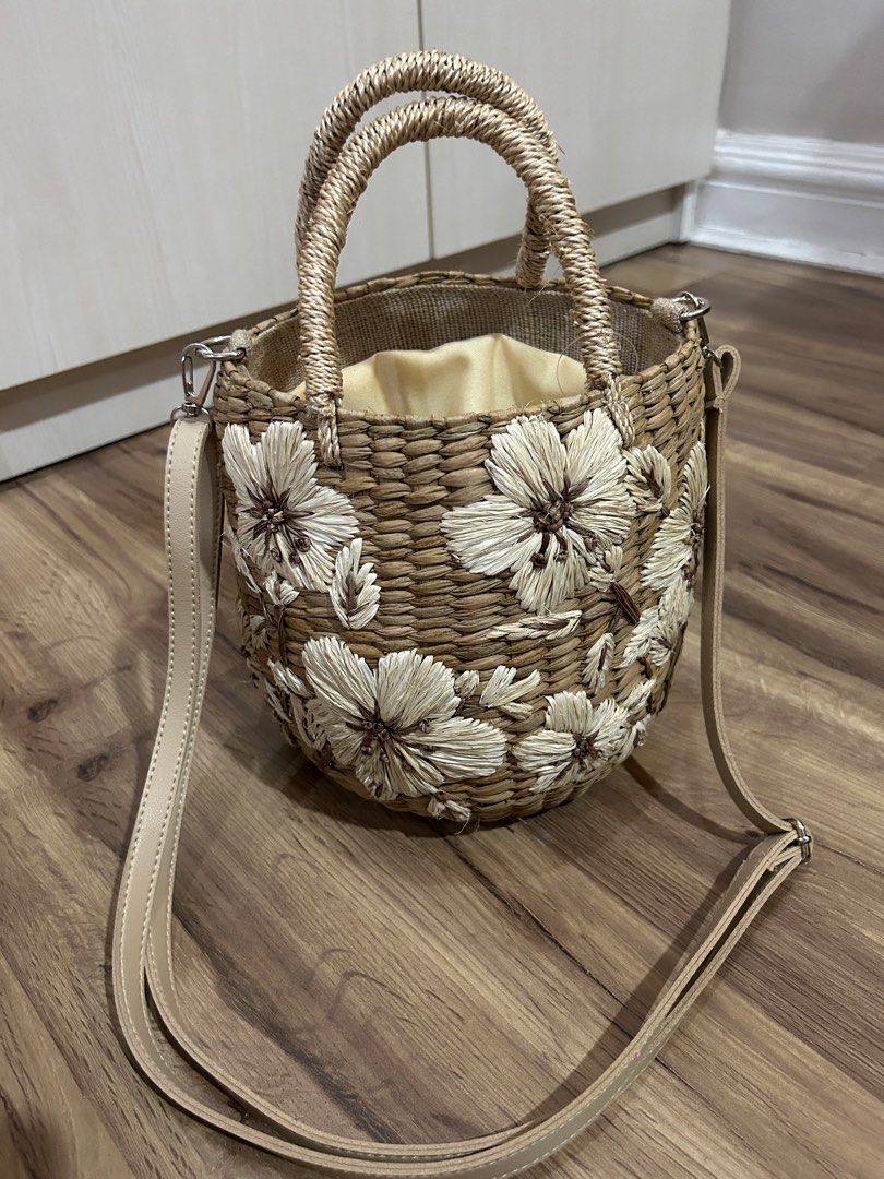 Abaca bag with strap and lining on Carousell