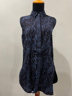 Alleria Batik sleeveless blouse