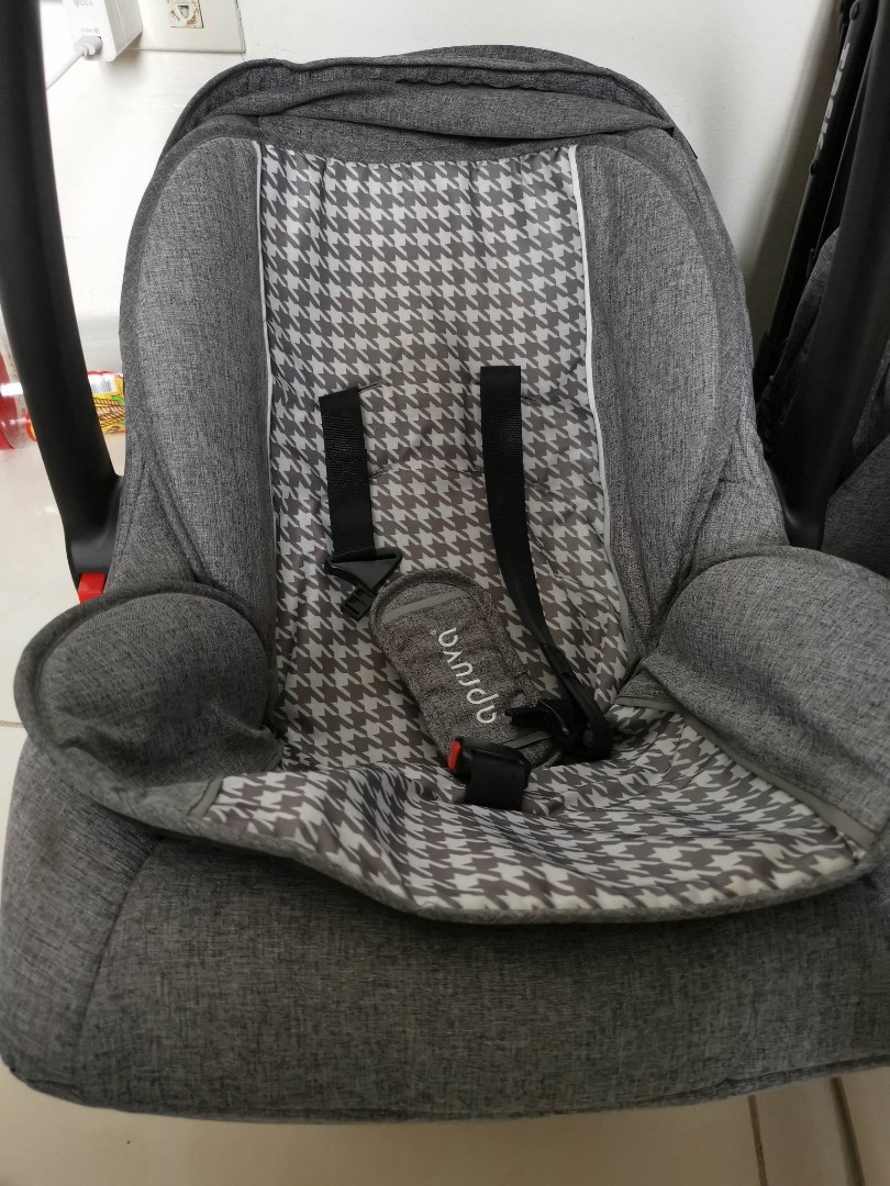 Apruva trek carseat only, Babies & Kids, Going Out, Car Seats on Carousell