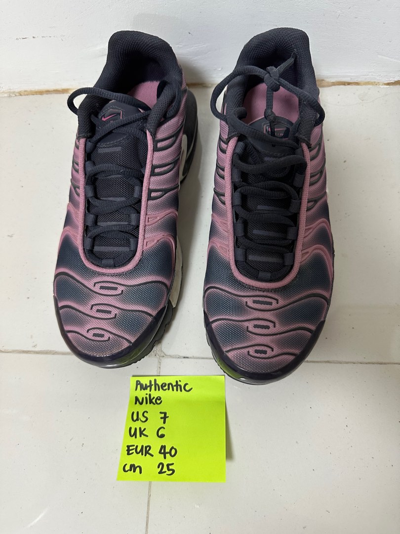 cheap pink nike shoes