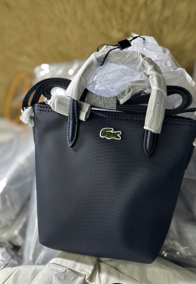 Lacoste concept petit piqué zip tote on sale