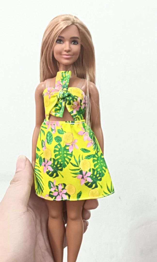 Barbies shop fashionistas 2019