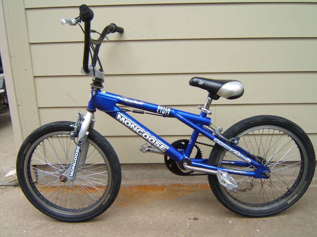 Mongoose outer limit bmx bike deals