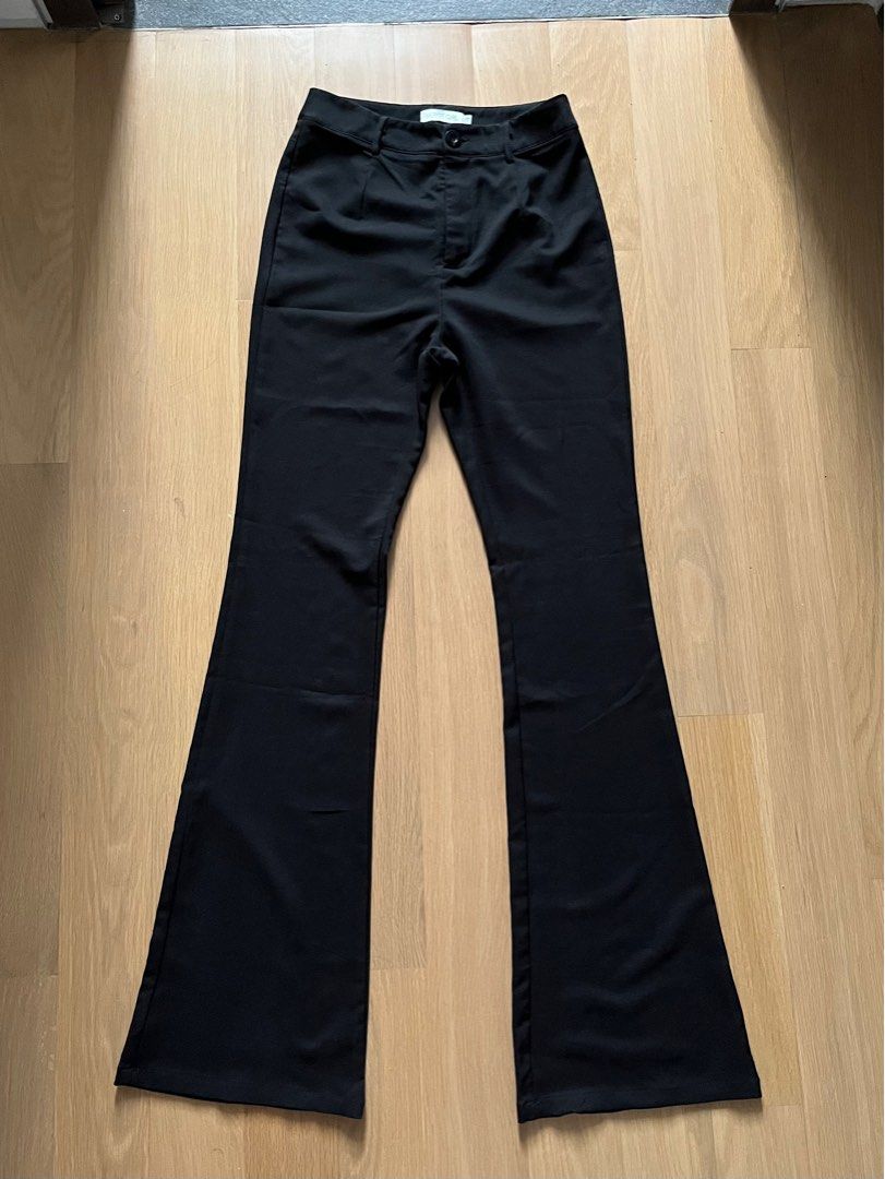 Black Flare Pants High Waisted Size XS, Women's Fashion, Bottoms, Jeans &  Leggings on Carousell