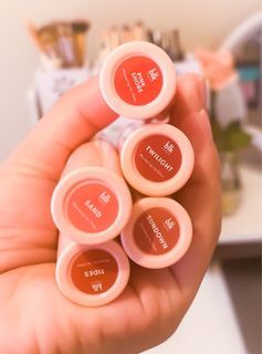 BLK Cosmetics Lip Plumping Gloss Shades of Summer
