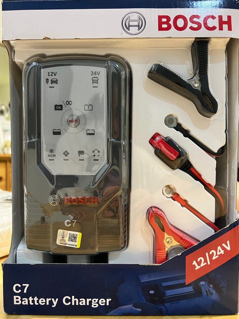BOSCH C7 BATTERY CHARGER 12/24V, Computers & Tech, Parts & Accessories