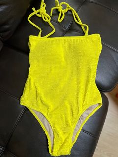 (Category: ) located in . Submitted by chaerin_collections (Listing ID 1234541794, Image 1). Description: .