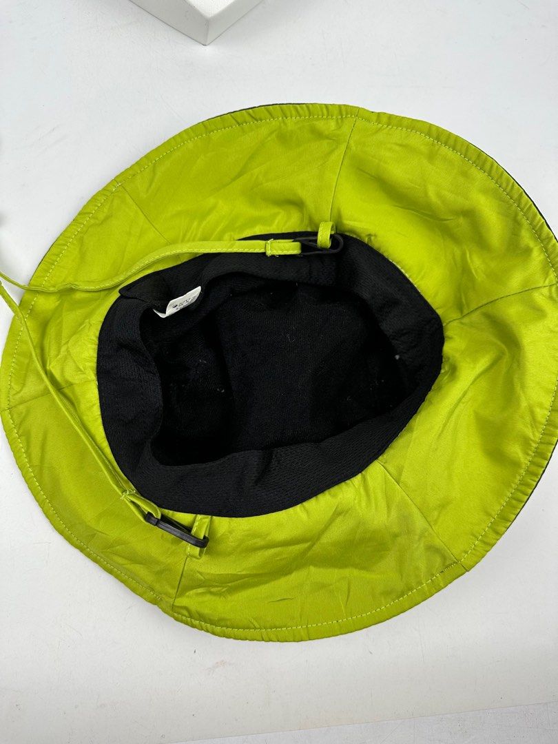 The Weather Company Golf Waterproof Hat