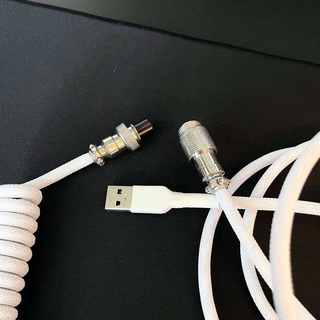 [Cable + Keycaps Included] Anne Pro 2 White Mini 60% Wireless / Wired ...