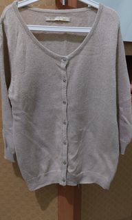 Cardigan Sweater Minimal