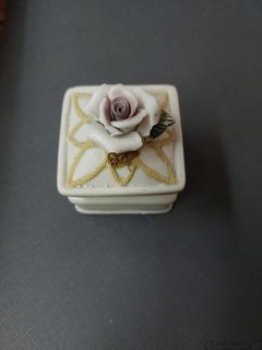 （分類：）位於 。 由 sasa0601 提交（商品編號 1234594821，圖片 1）。簡介： 。