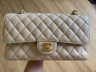 NIB 100%AUTH CHANEL 22C Beige Clair Caviar Leather Classic Wallet