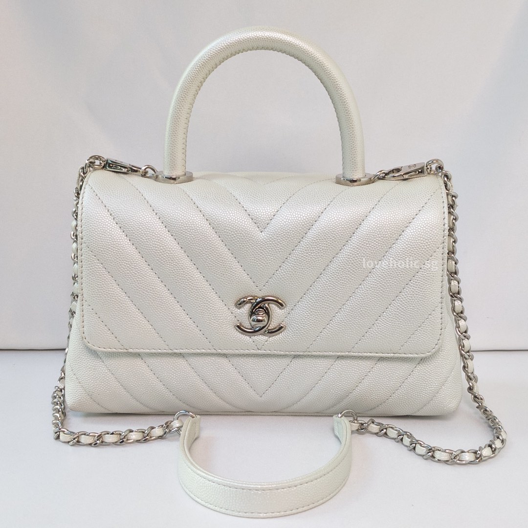 Chanel coco handle iridescent white outlet