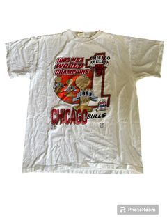 Oversized Nba Panelled T Shirt“chicago bulls”, Men's Fashion, Tops & Sets,  Tshirts & Polo Shirts on Carousell