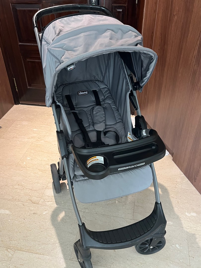 Chicco Mini Bravo Plus Stroller and Car seat, Babies & Kids, Going Out