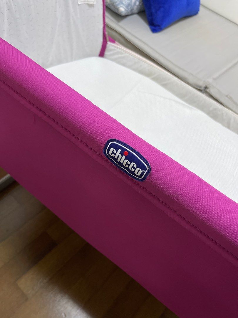 Chicco Next2me cot, Babies & Kids, Baby Nursery & Kids Furniture, Cots
