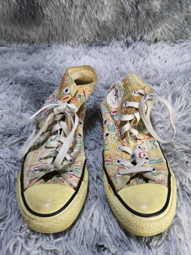 Dirty white high top converse clearance