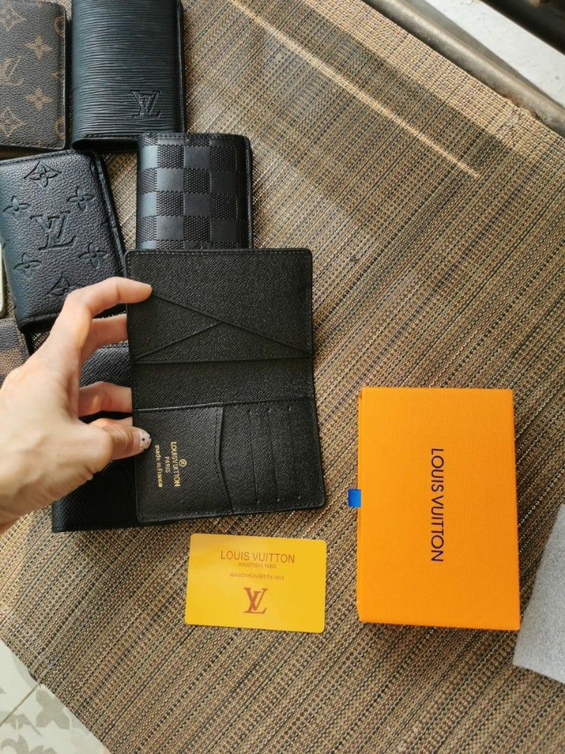 Louis Vuitton Monogram Shadow Pocket Organizer, Barang Mewah, Tas & Dompet  di Carousell