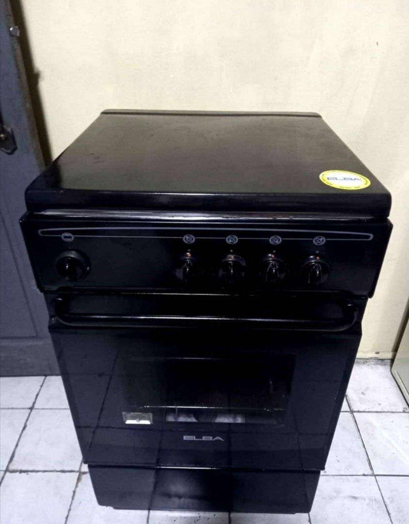 ELBA GAS RANGE (4 Burner and oven), TV & Home Appliances, Kitchen