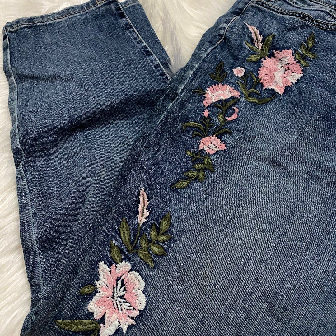 Embroidered plus size jeans deals