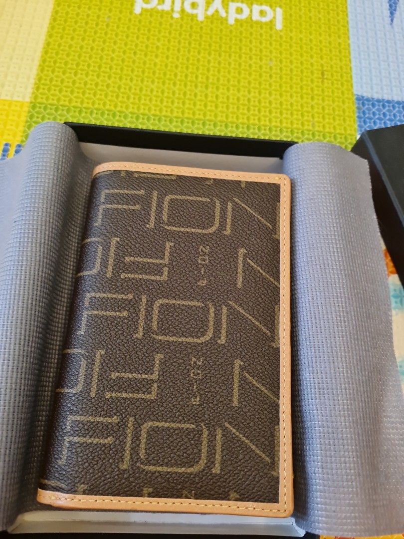 Fion wallet, Luxury, Bags & Wallets on Carousell